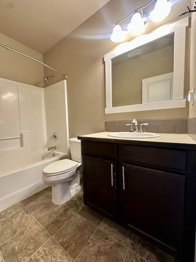 Bend House: 63266 Newhall Pl.