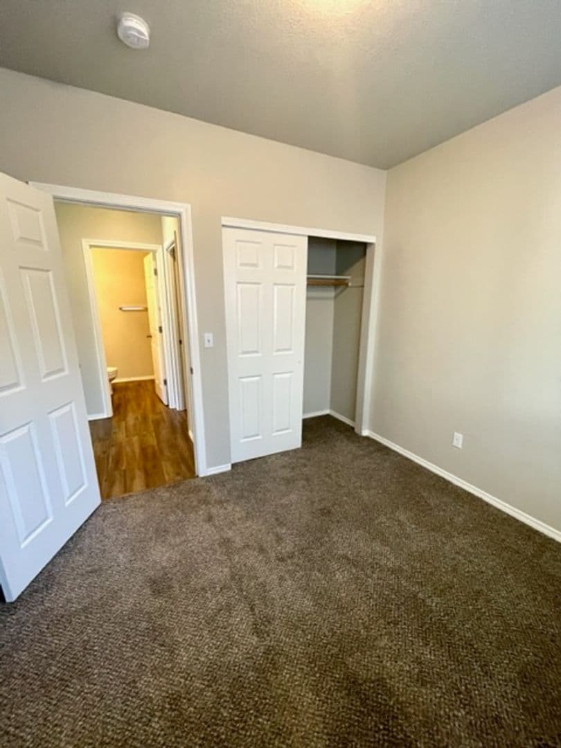 Bend House: 61349 Elkhorn St.