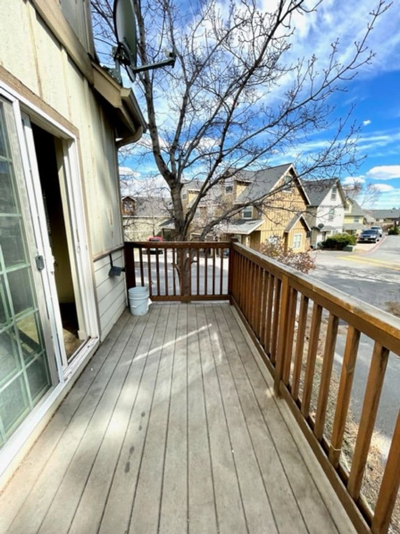 Bend Apartment: 1743 NE Lotus Drive