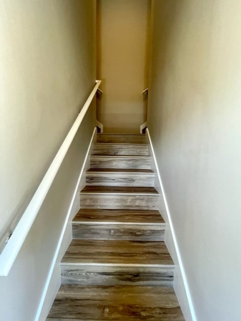 Bend Apartment: 61525 SE Jennifer Ln. #2