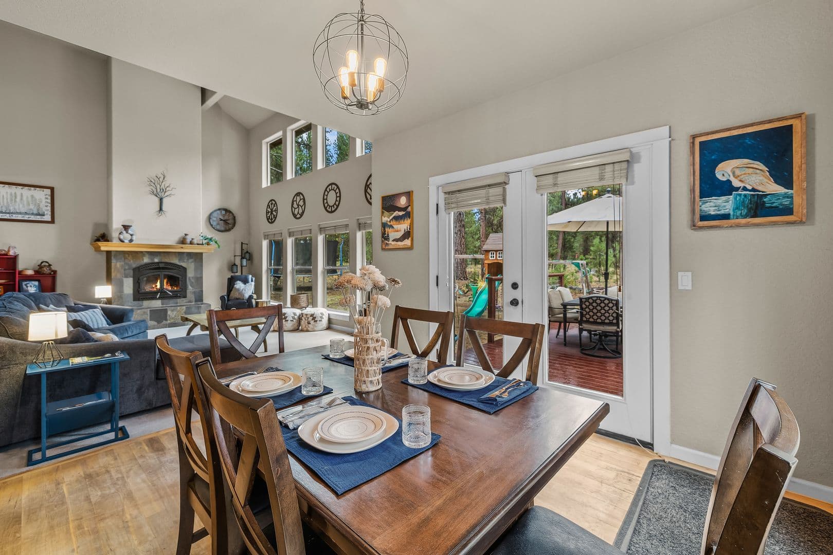 La Pine House: 53591 Brookie Way