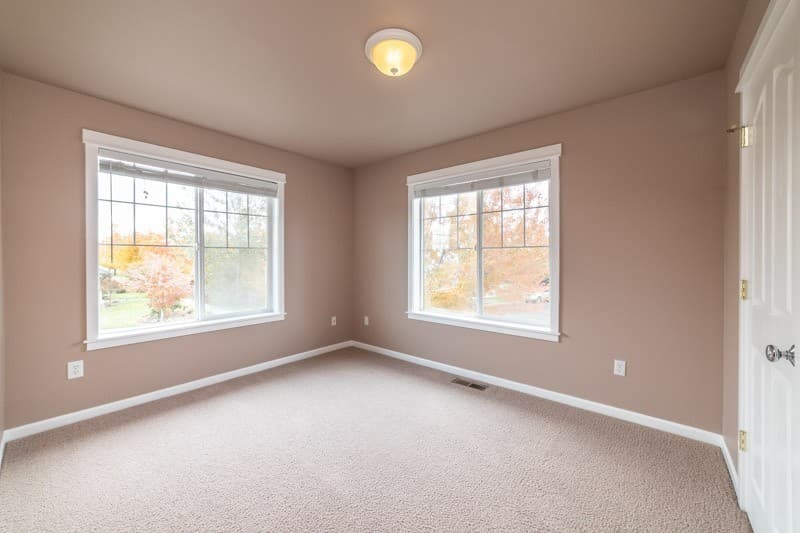 Redmond Apartment: 1127 NW 17th St.