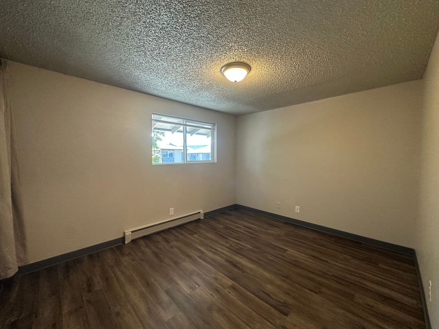 Prineville Apartment: 131 NW Deer St.
