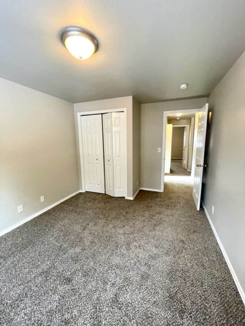 Bend House: 1157 SW Silver Lake Blvd