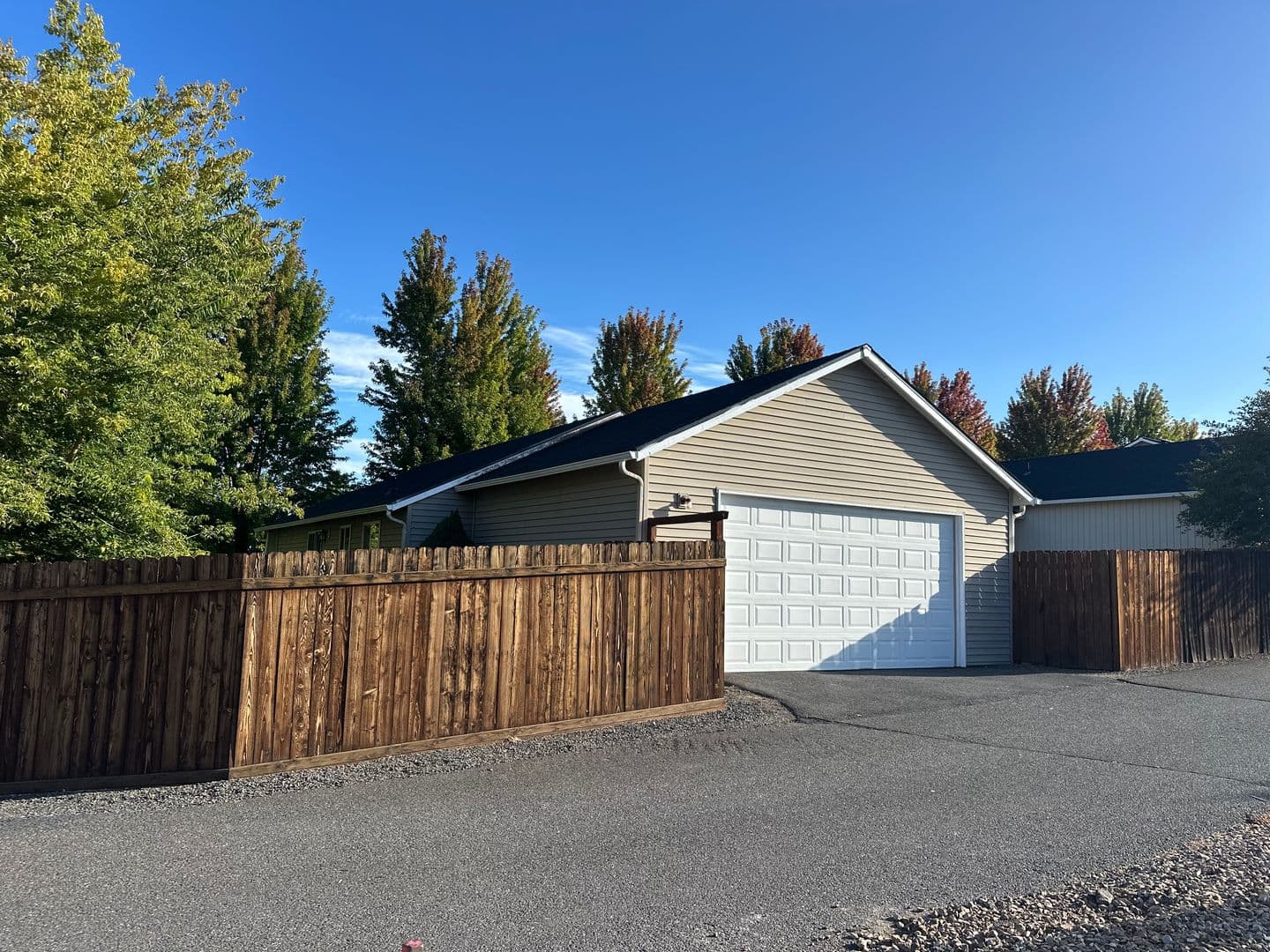 Bend House: 61093 Larkspur Loop