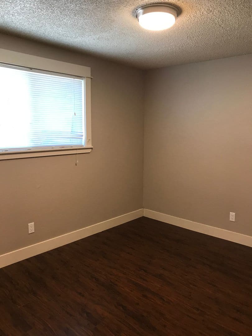 Bend Apartment: 1010 NW Portland Ave. #2
