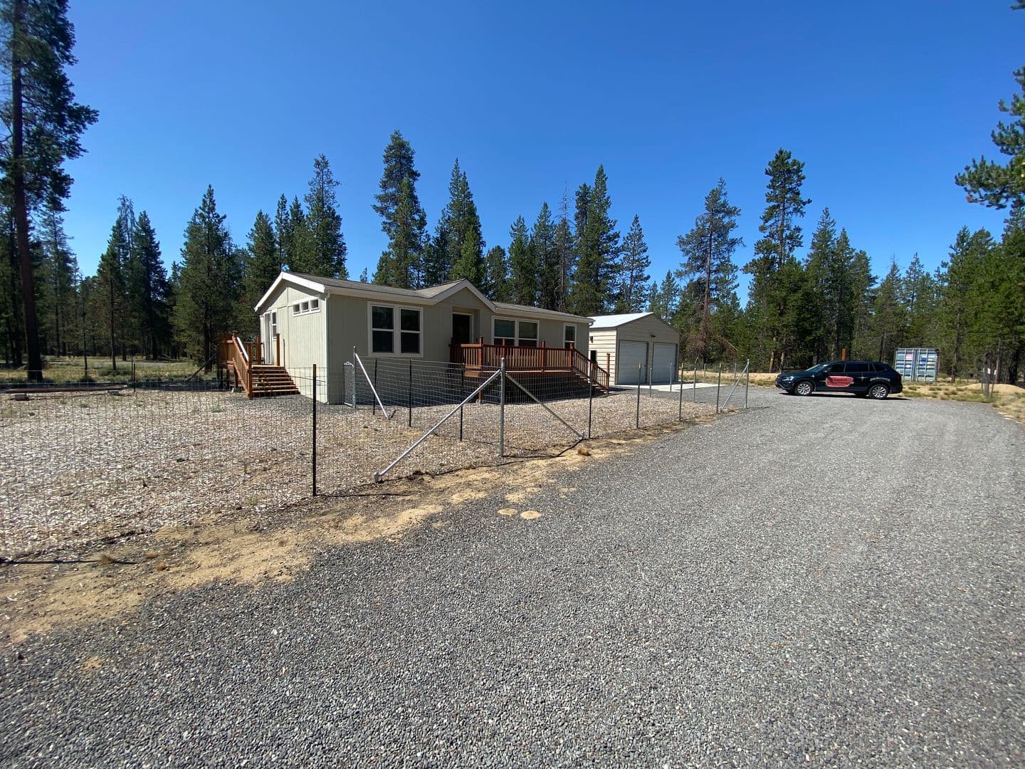 La Pine House: 52515 Pine Dr.