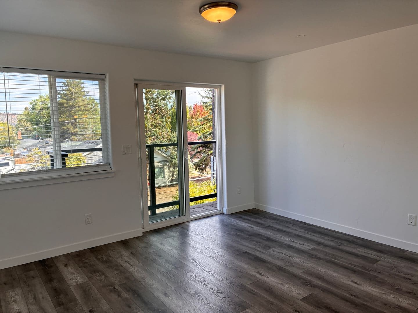 Bend Apartment: 1419 NW 8th St.
