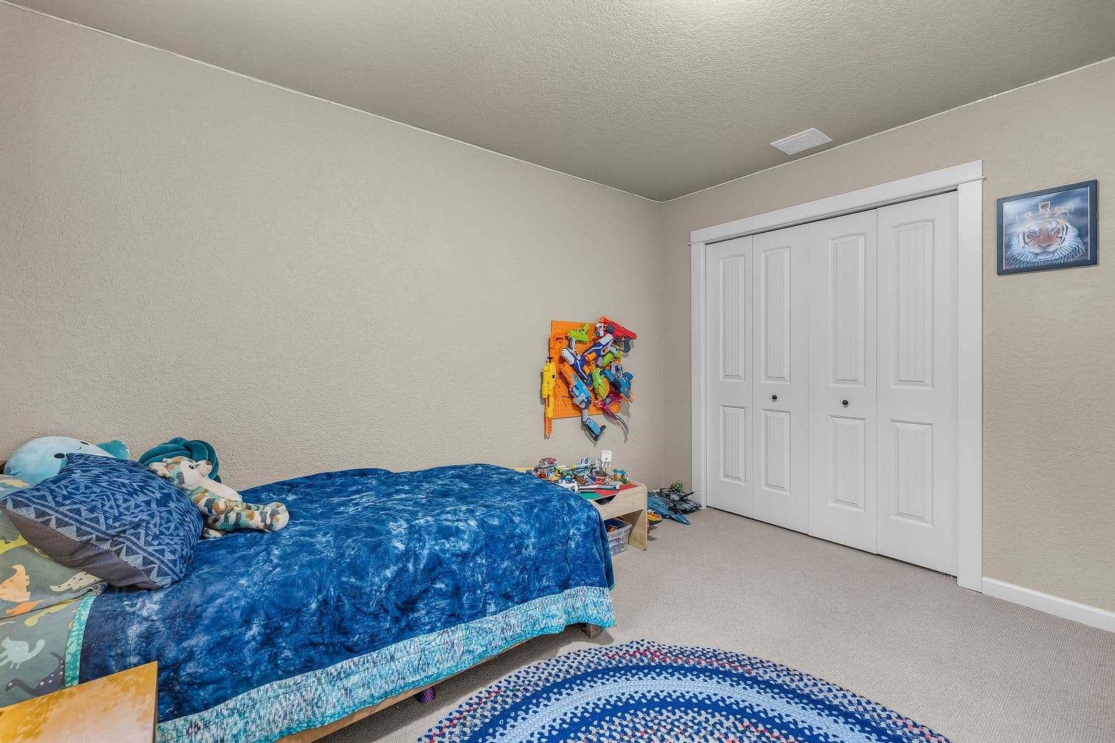 La Pine House: 53591 Brookie Way