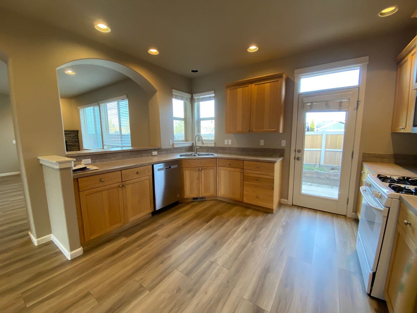 Bend House: 61236 Dayspring Dr.
