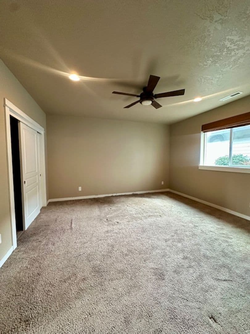 Bend House: 63266 Newhall Pl.