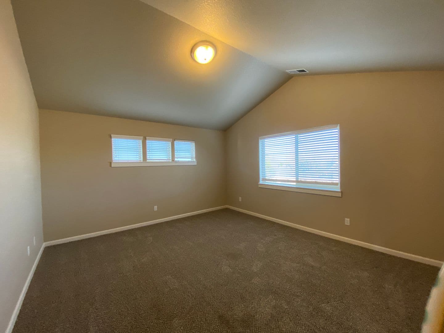 Bend House: 61236 Dayspring Dr.