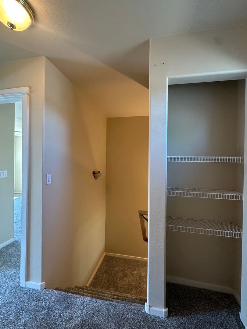 Bend Apartment: 20047 Beth Ave