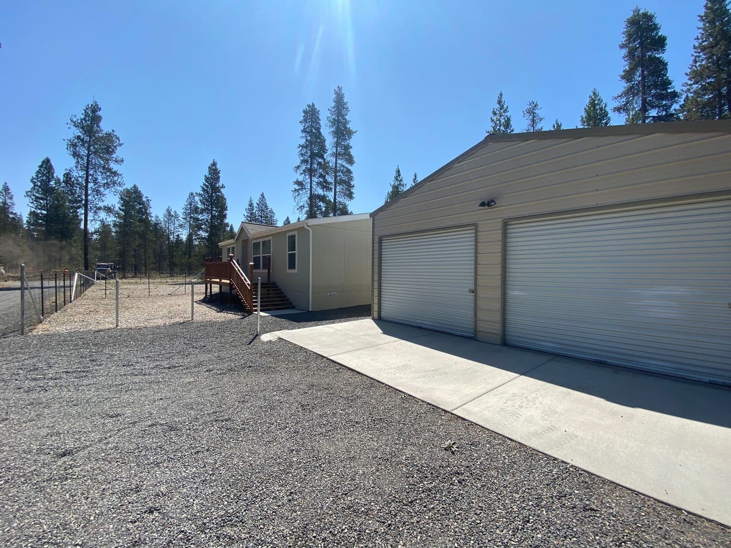 La Pine House: 52515 Pine Dr.