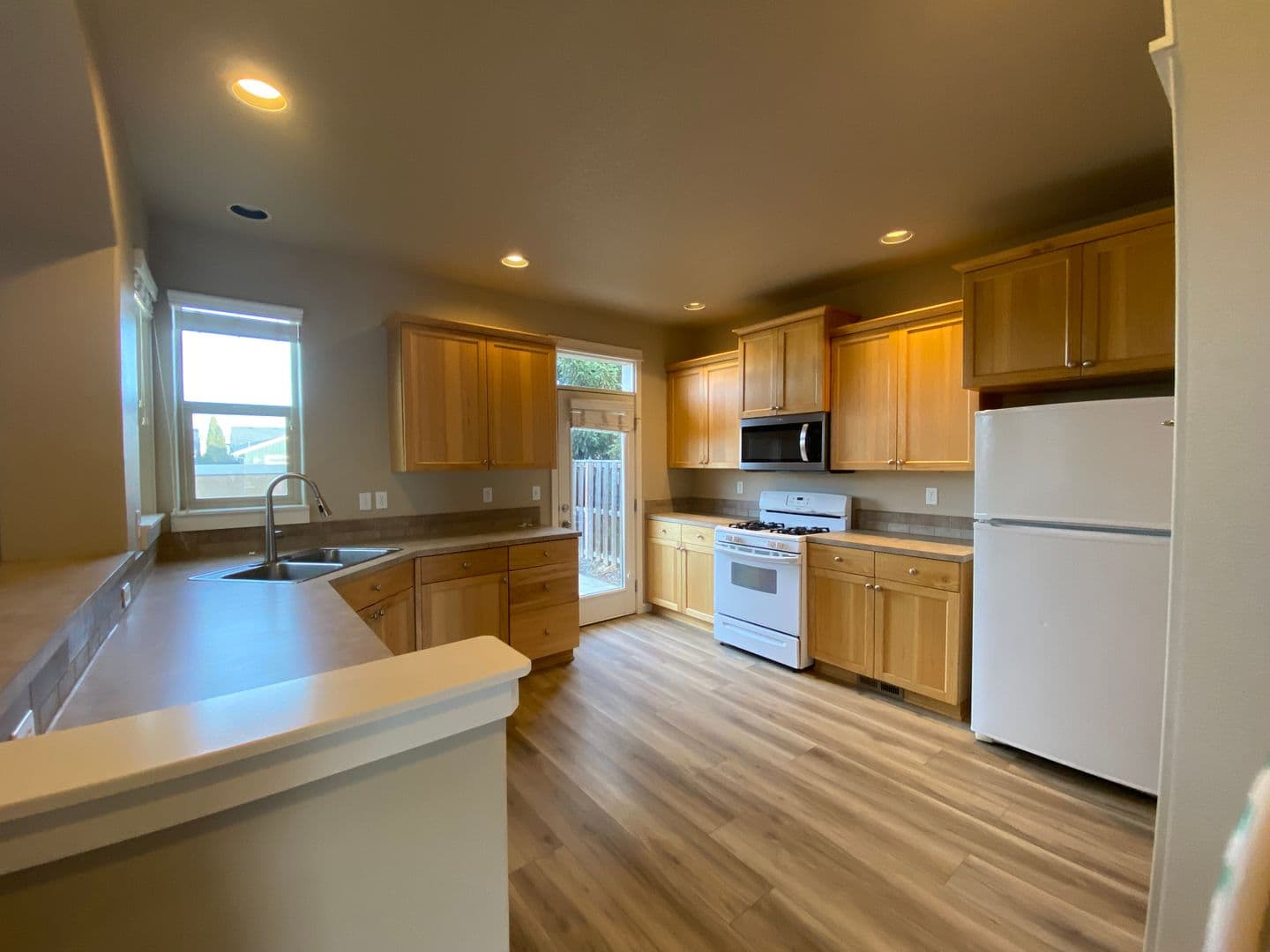 Bend House: 61236 Dayspring Dr.