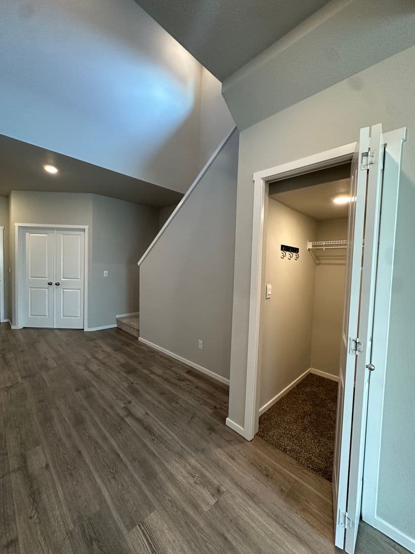 Bend House: 20629 SE Gemstone Ave