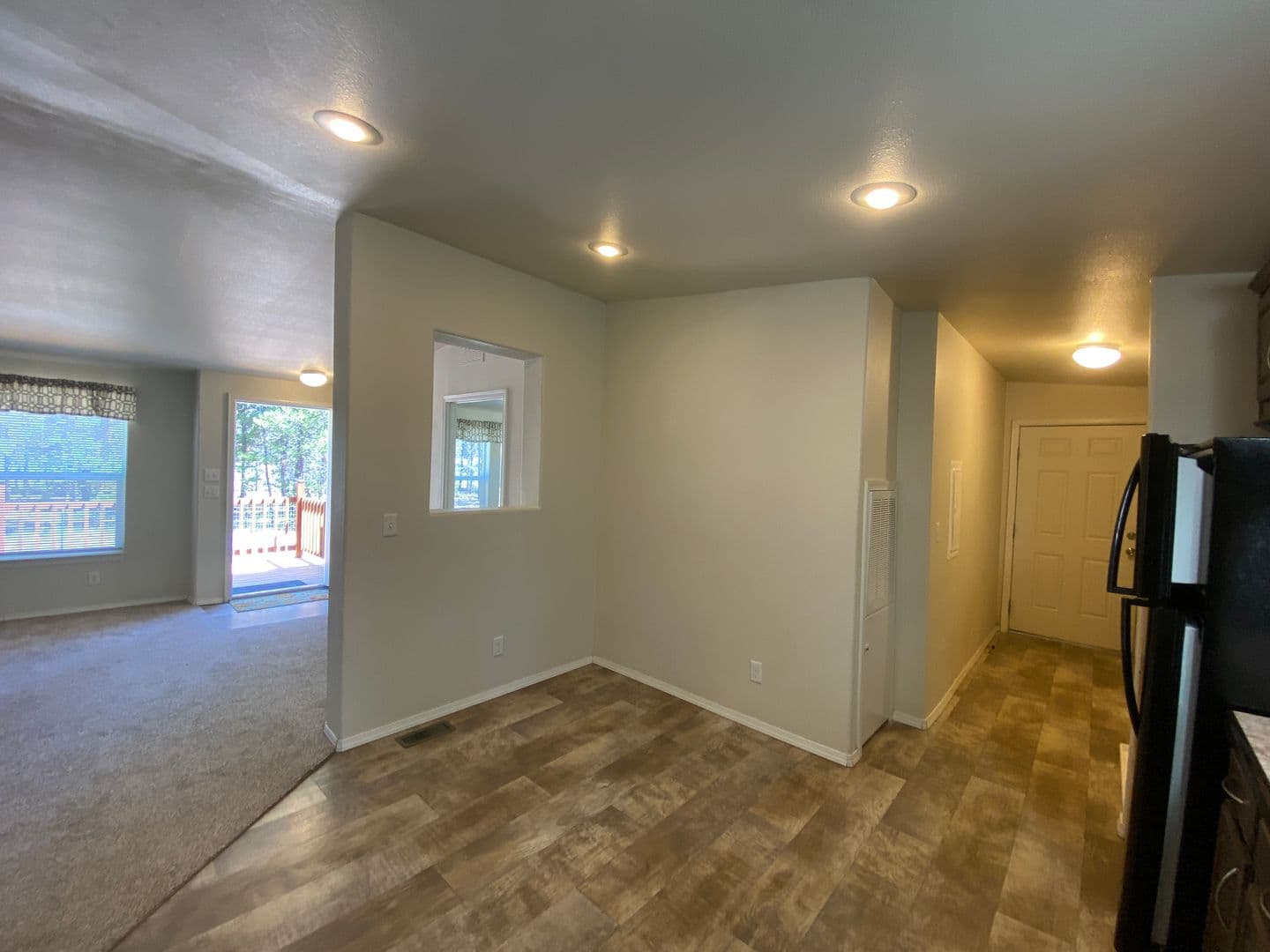 La Pine House: 52515 Pine Dr.