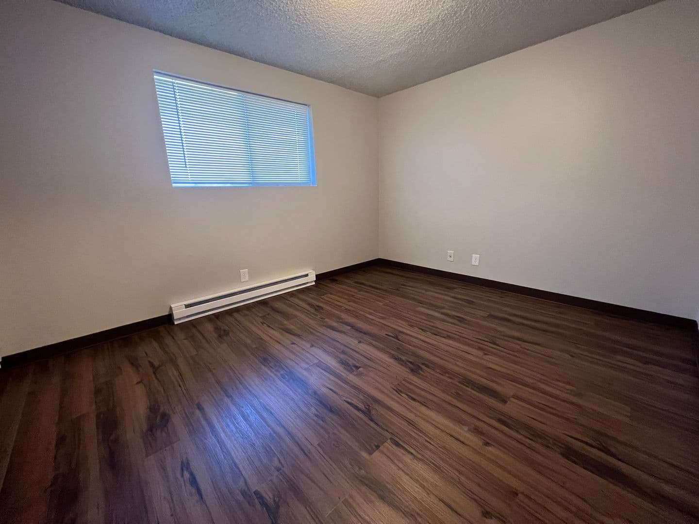 Prineville Apartment: 131 NW Deer St.