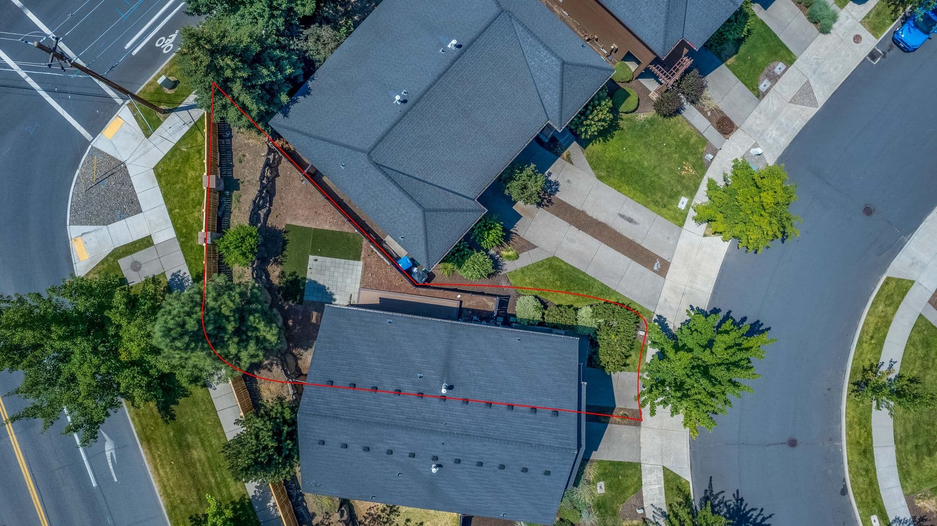 Bend House: 20289 Schaeffer Drive