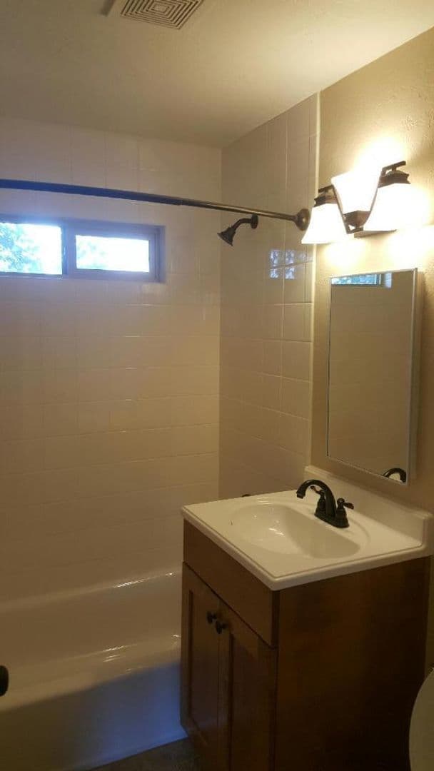 Bend Apartment: 61545 Parrell Road #5