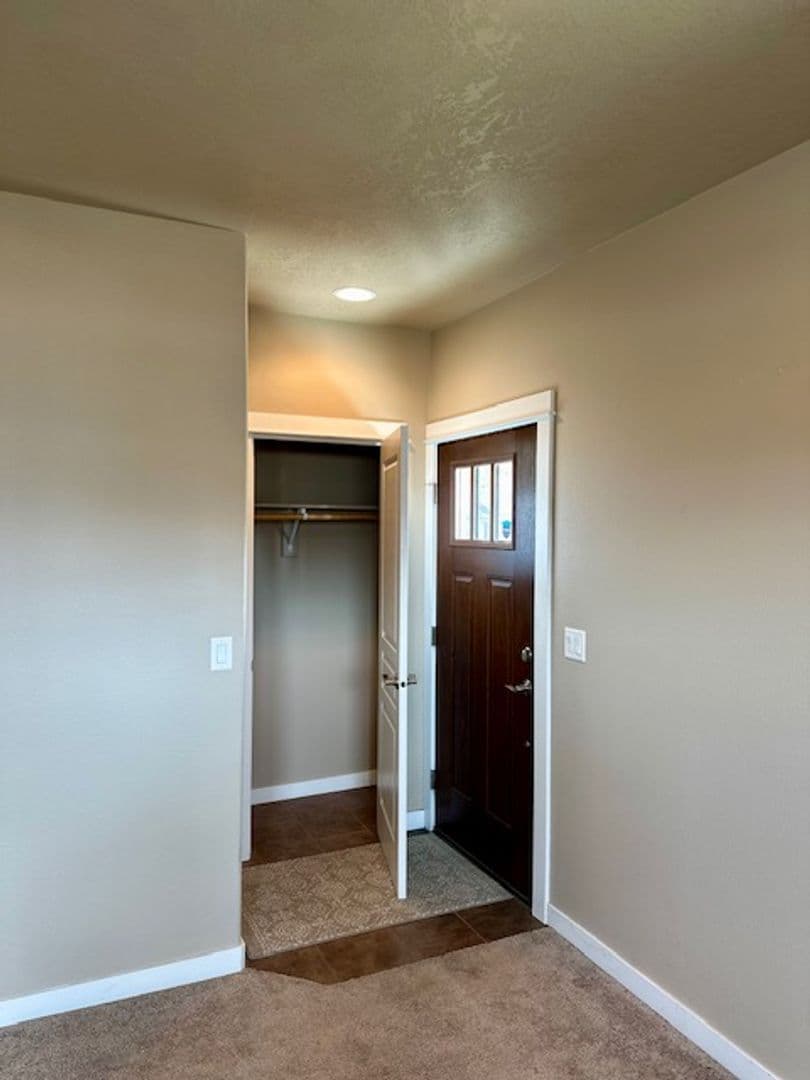 Bend House: 63266 Newhall Pl.