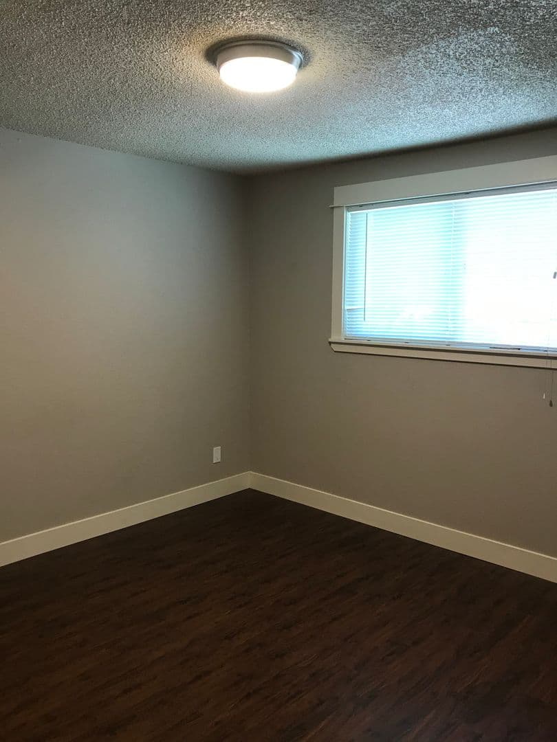 Bend Apartment: 1010 NW Portland Ave. #2