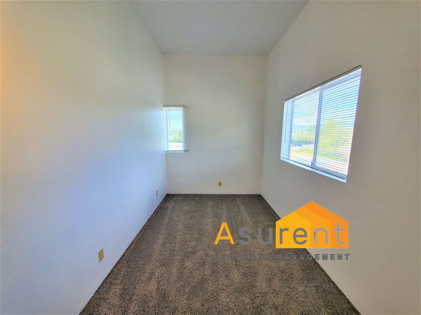 Grants Pass Apartment: 3095 Canal Ave