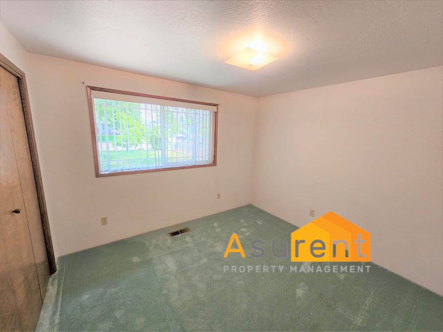 Medford House: 3085 Connell Ave