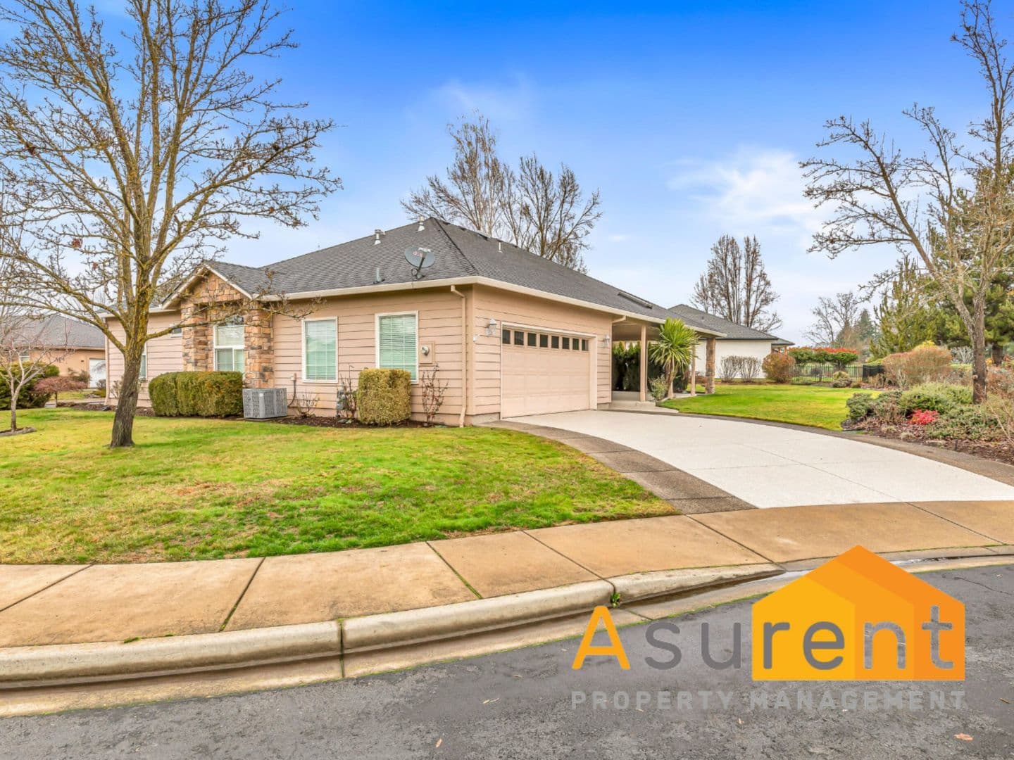 Eagle Point House: 233 Keystone Way