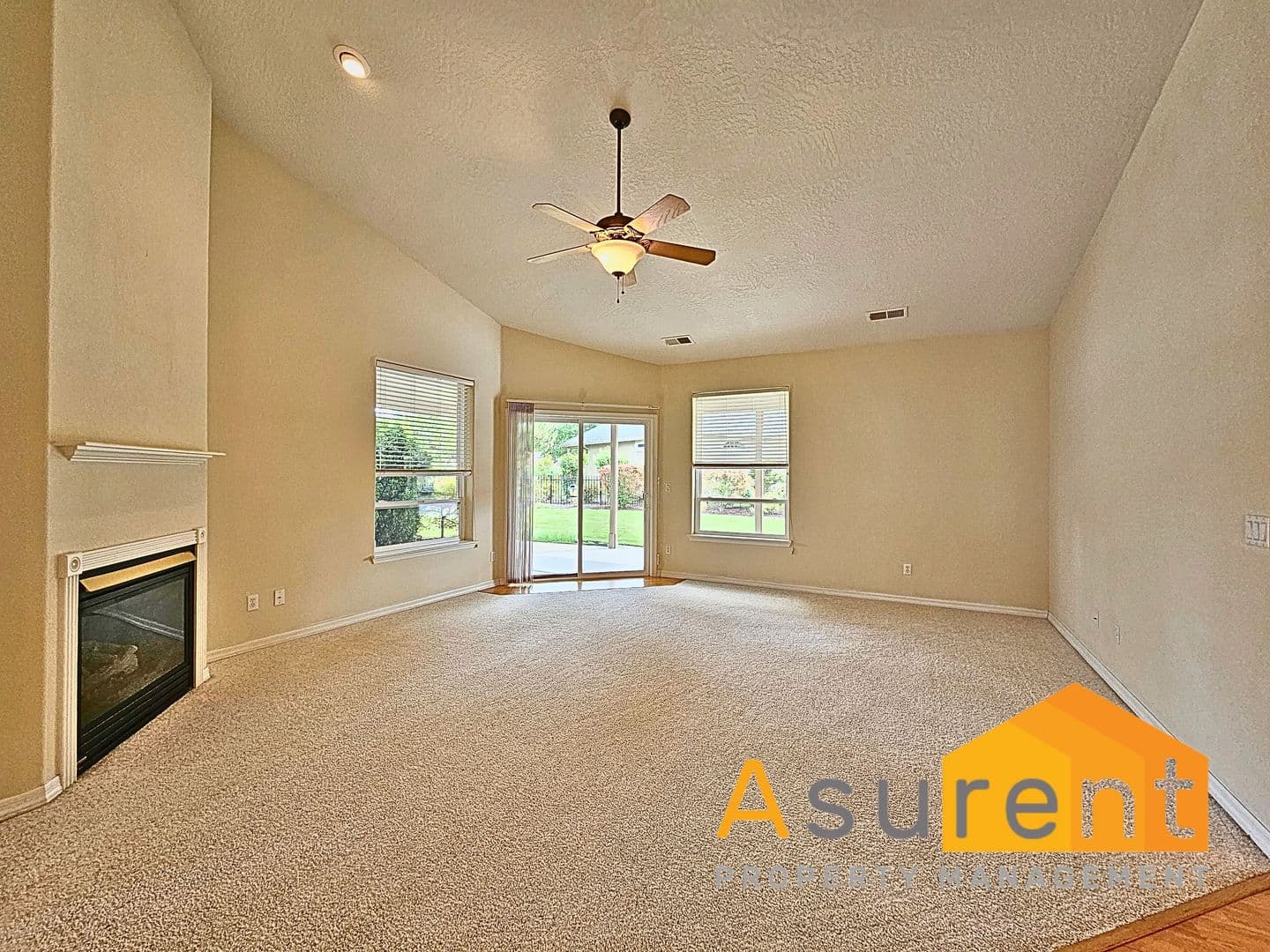 Eagle Point House: 233 Keystone Way