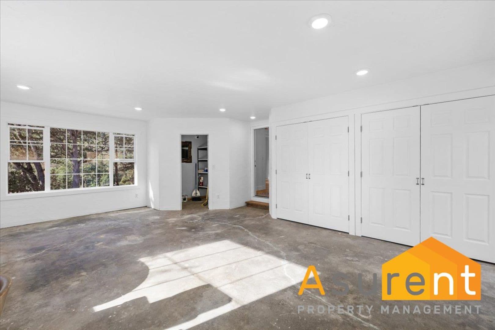 Jacksonville House: 3838 Highway 238