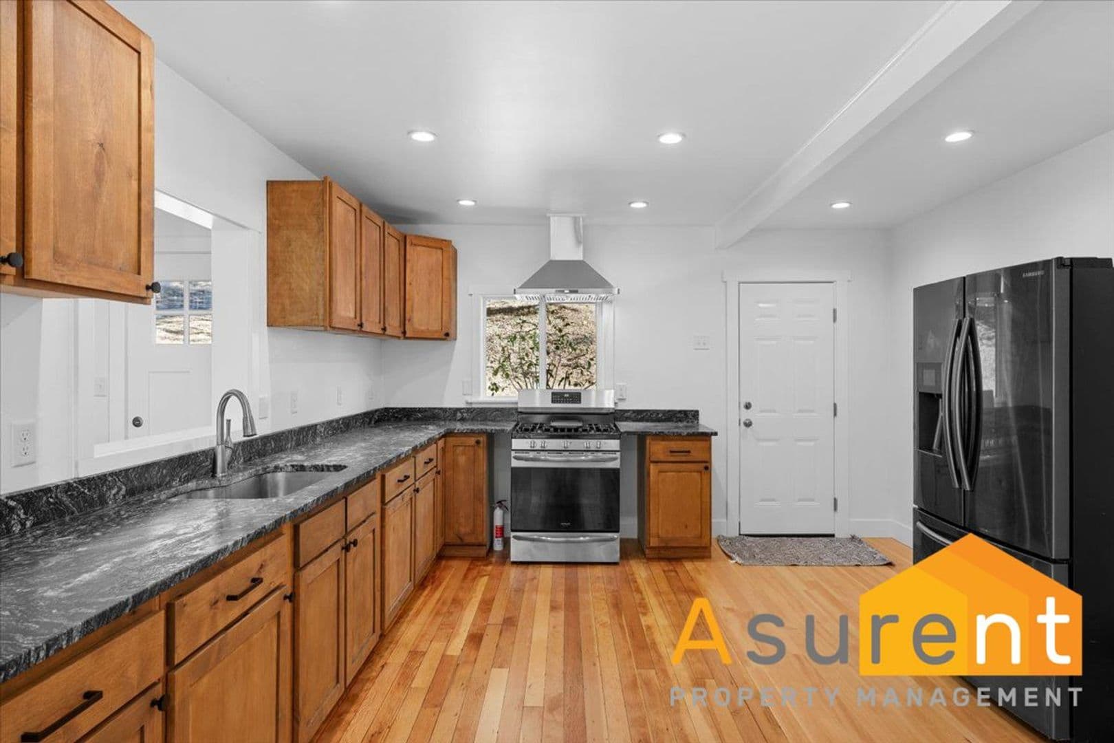 Jacksonville House: 3838 Highway 238