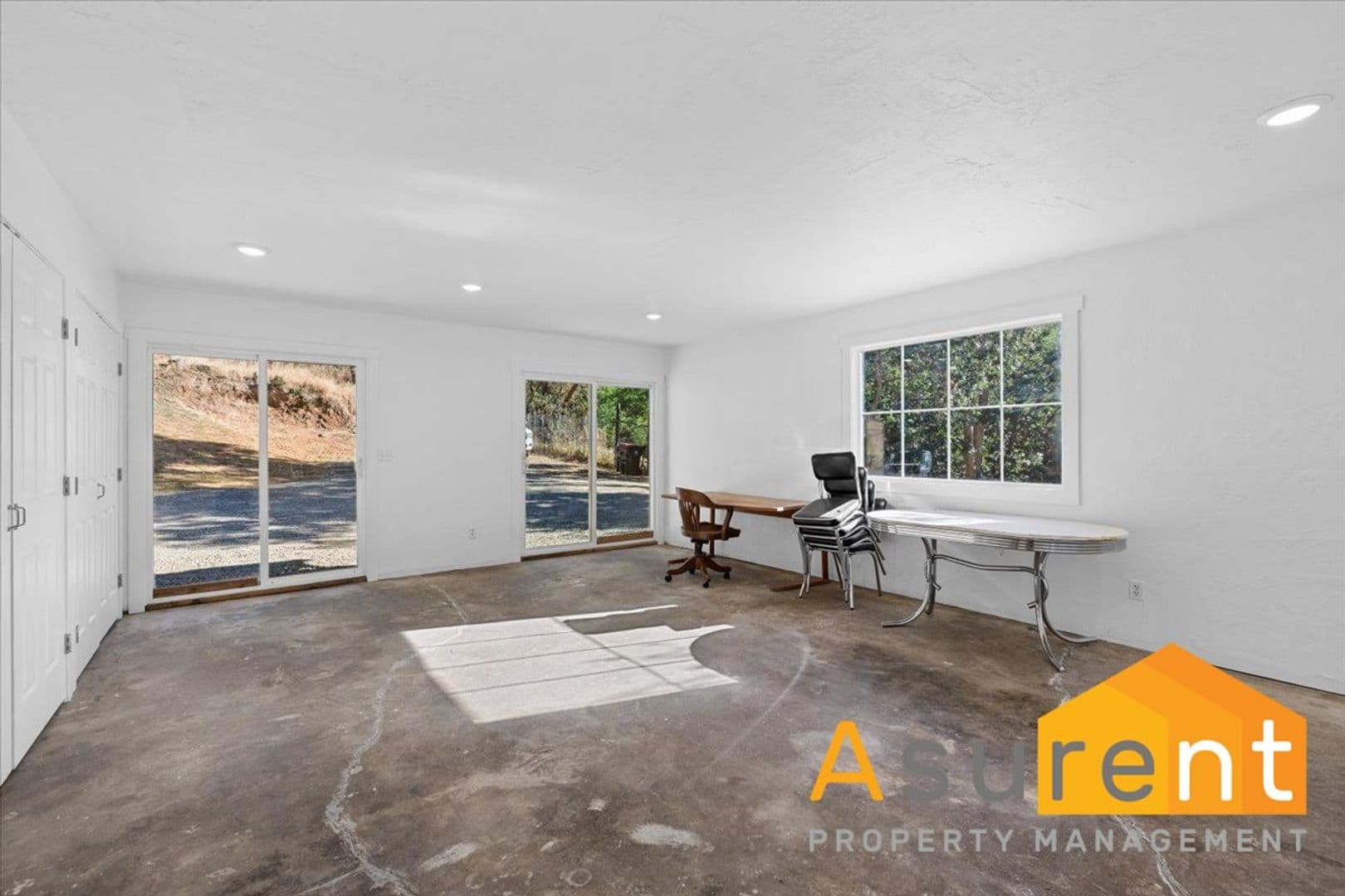 Jacksonville House: 3838 Highway 238