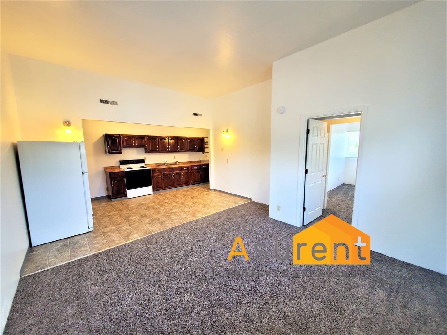 Grants Pass Apartment: 3095 Canal Ave