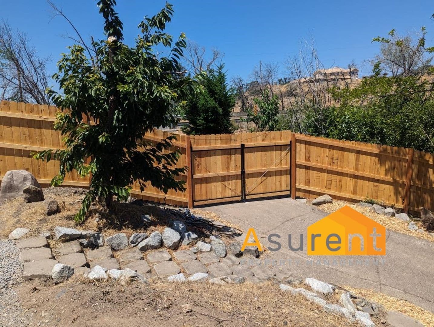 Talent House: 352 Willow Springs