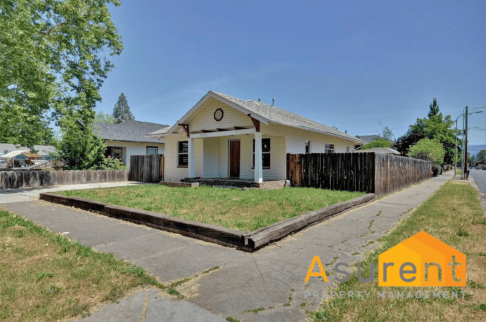 Medford House: 335 Orange St