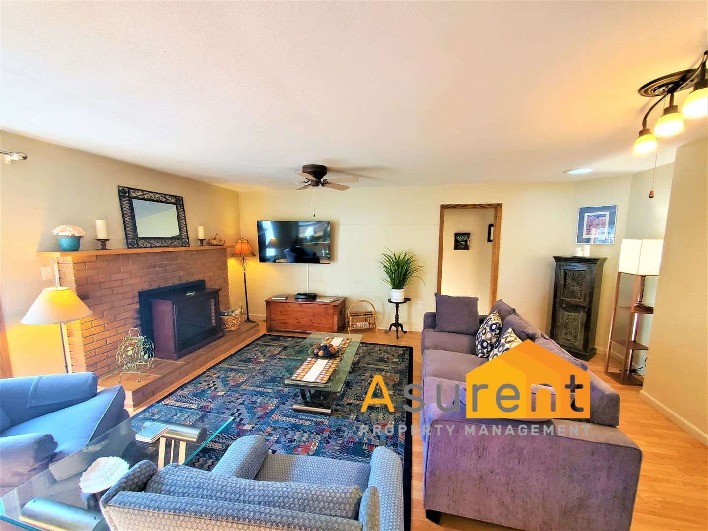 Medford Multiplex: 1638 Jasmine Ave. - House