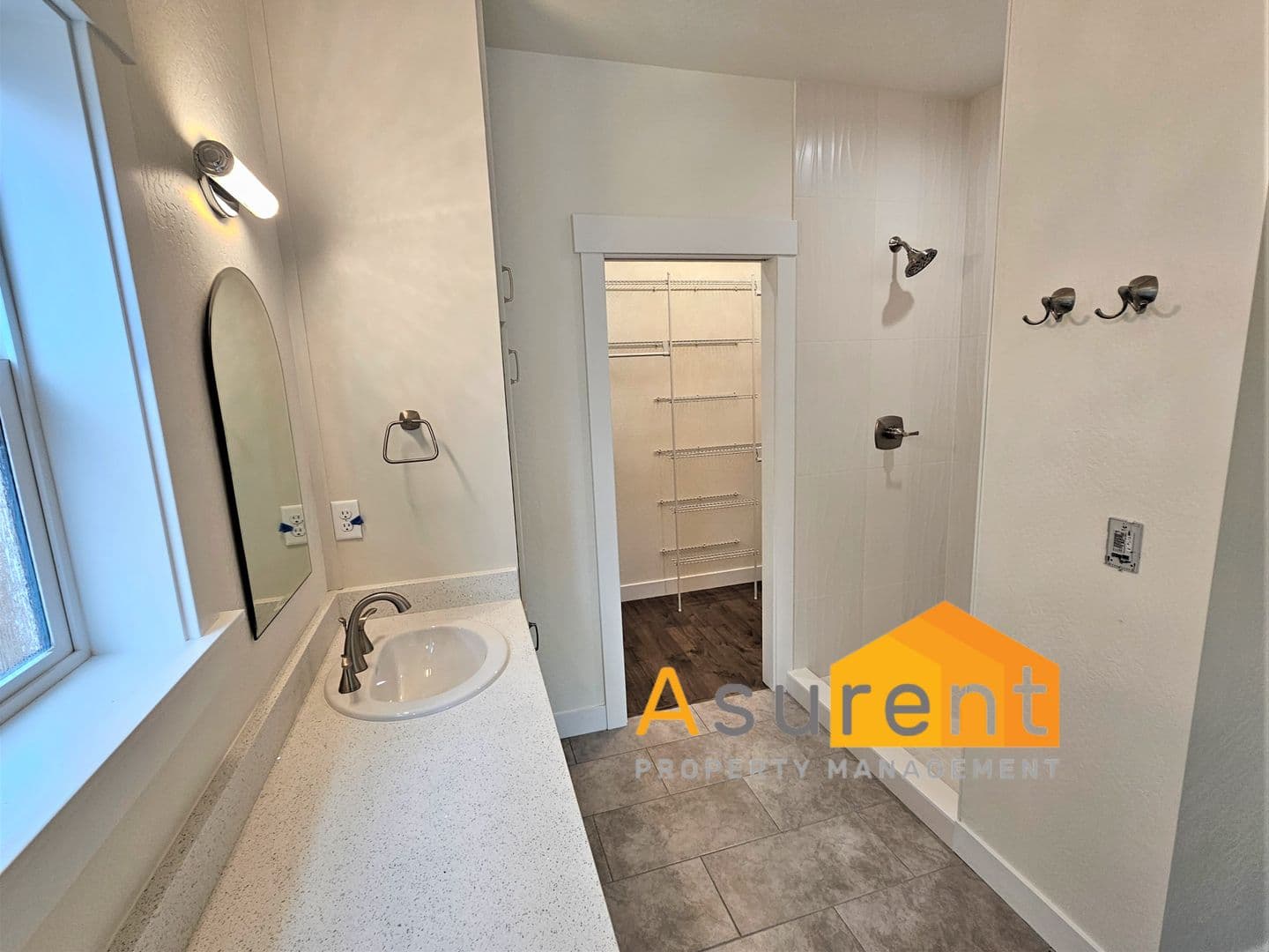 Talent House: 352 Willow Springs