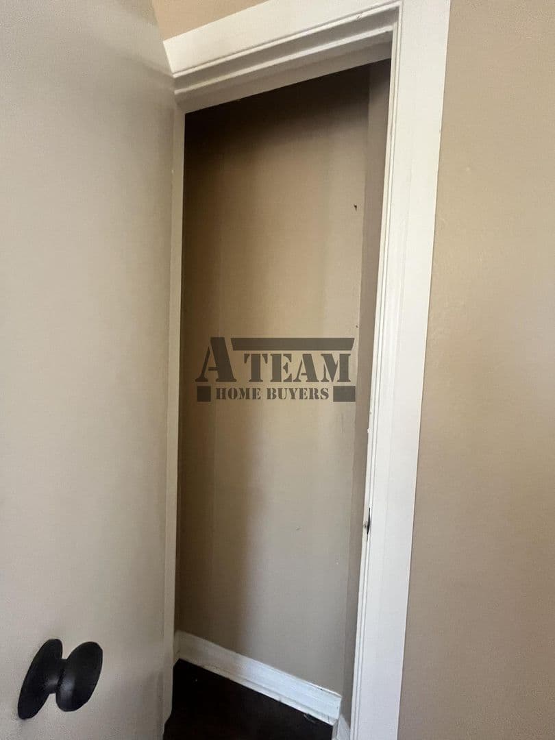 Athens Apartment: 845 N. Prairieville St