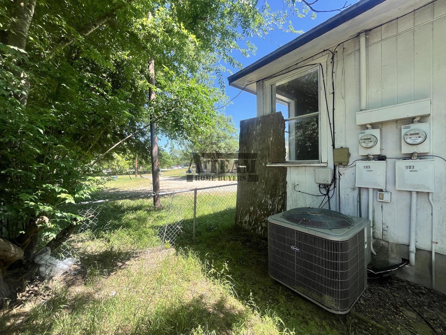 Athens Apartment: 845 N. Prairieville St