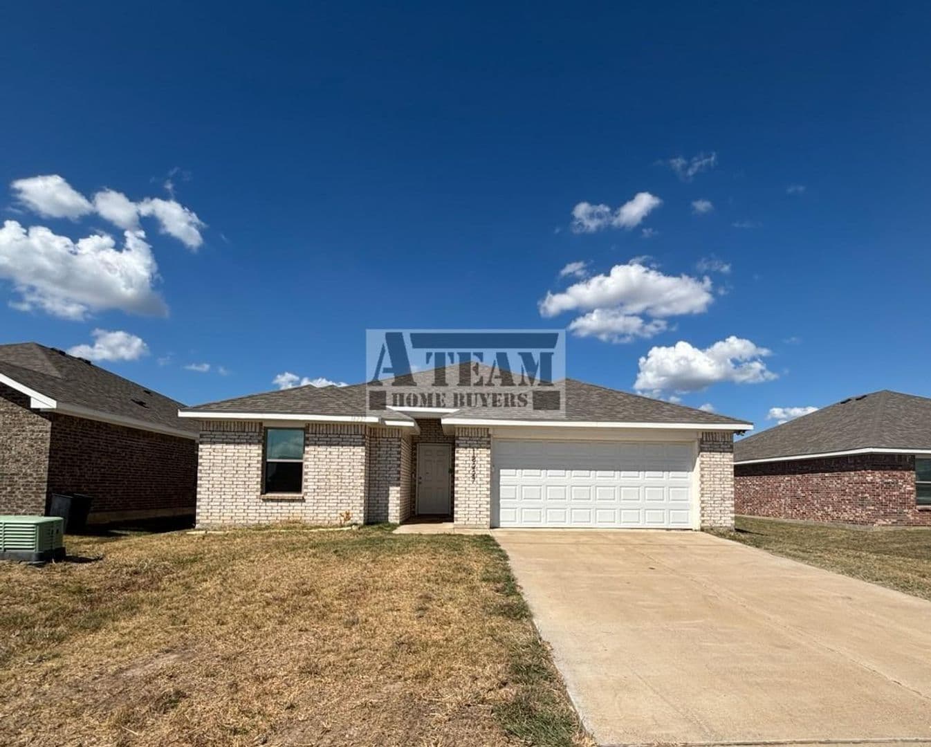 Mabank House: 18227 County Road 4001