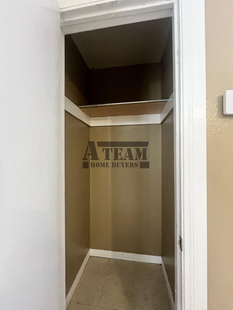 Athens Apartment: 845 N. Prairieville St