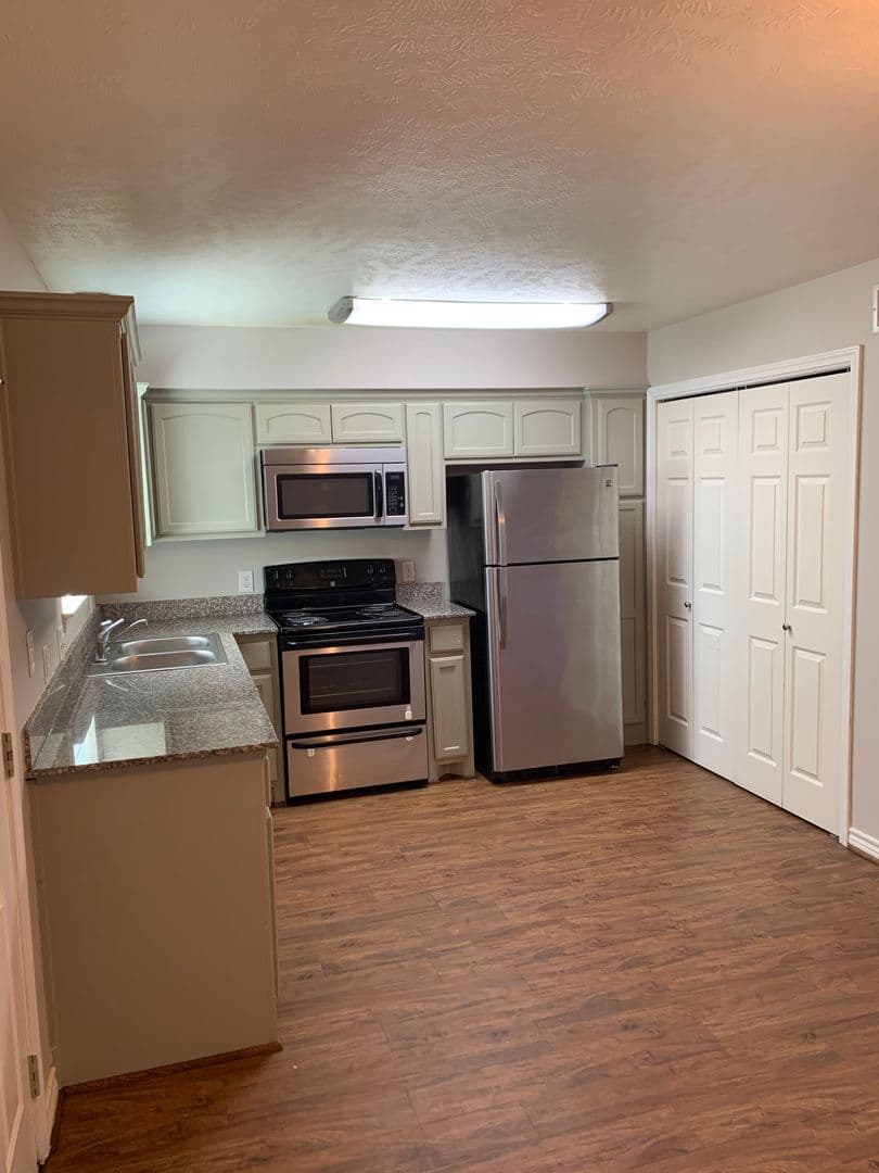 Nederland Apartment: 2719 Ave H