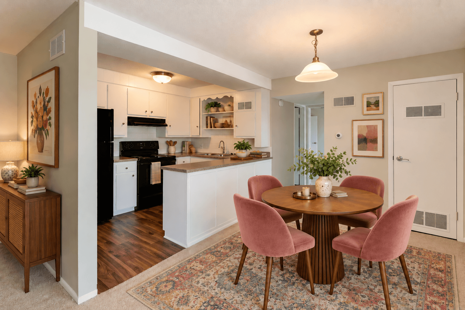 Mission Apartment: 5720 Martway St