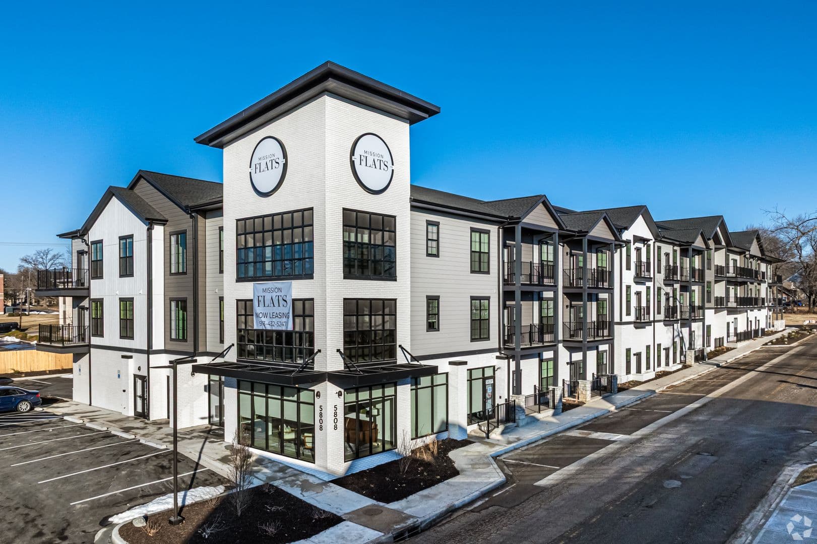 Mission Apartment: 5808 Nall Ave
