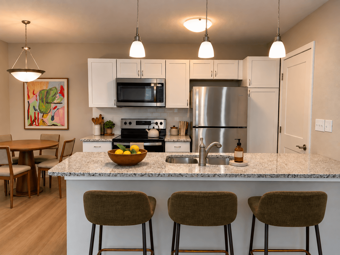 Shawnee Apartment: 11115 W 64th Terrace