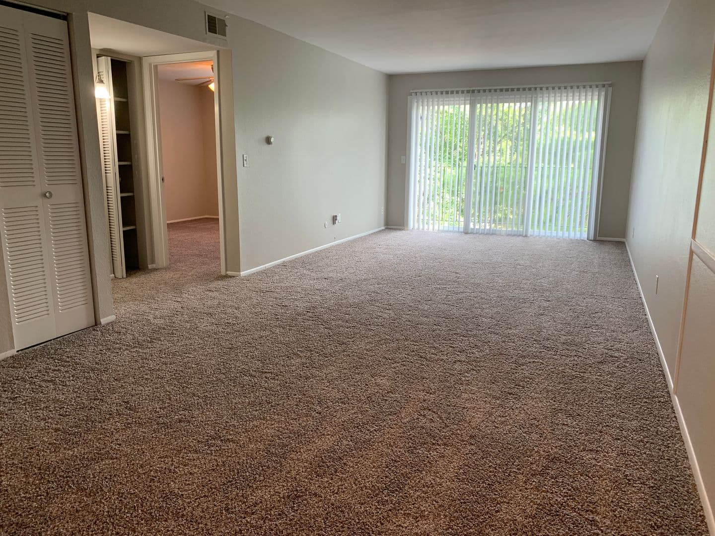 Mission Apartment: 5945 Woodson Rd.