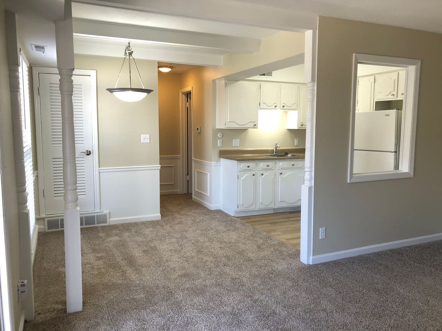 Mission Apartment: 5932 Outlook