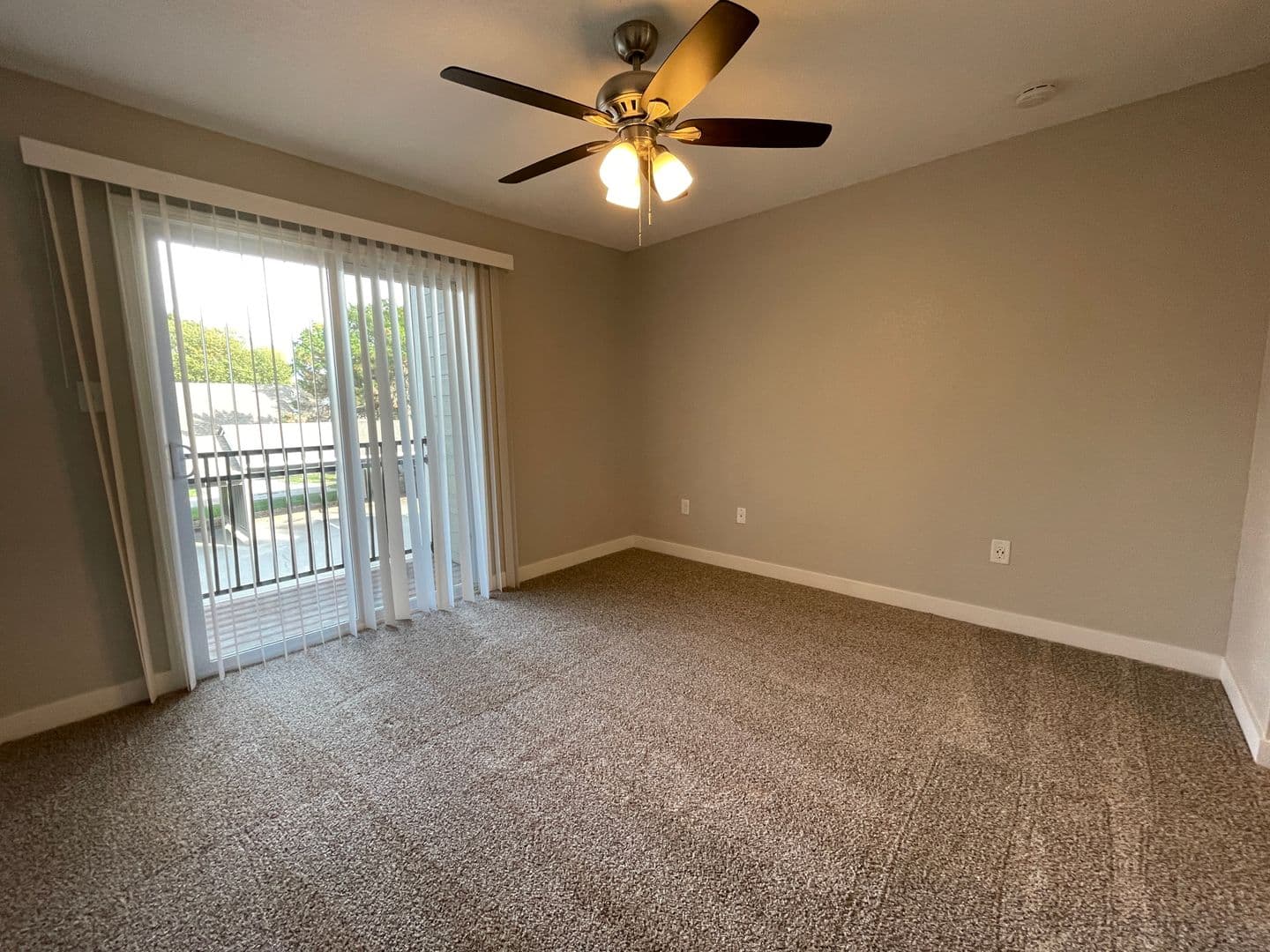 Shawnee Apartment: 11115 W 64th Terrace