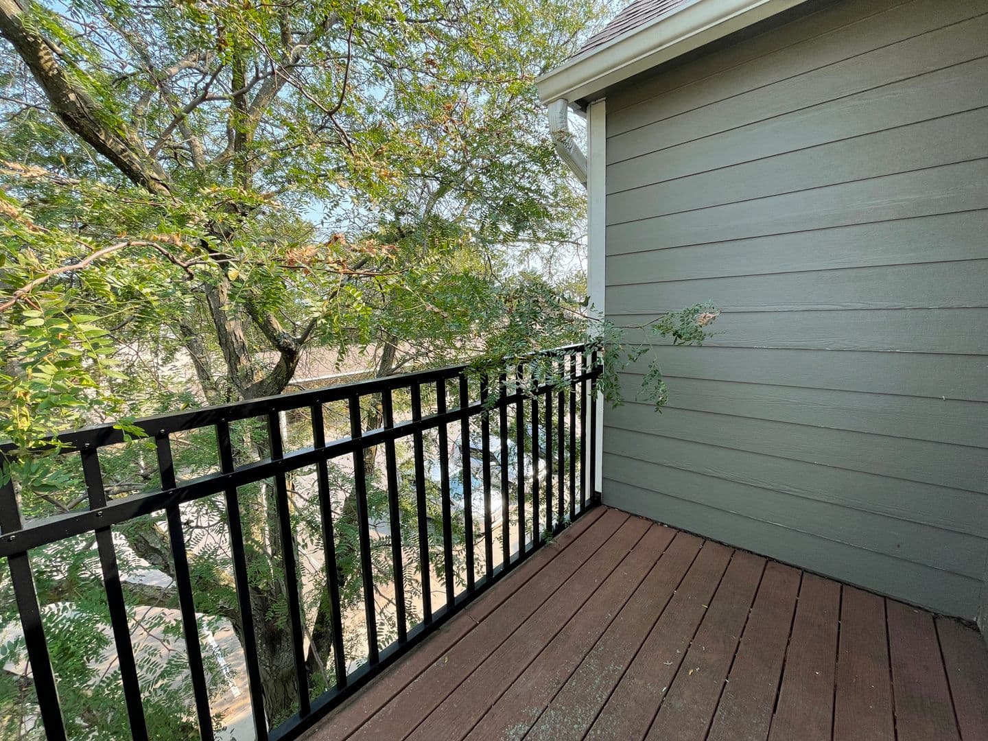 Shawnee Apartment: 11115 W 64th Terrace